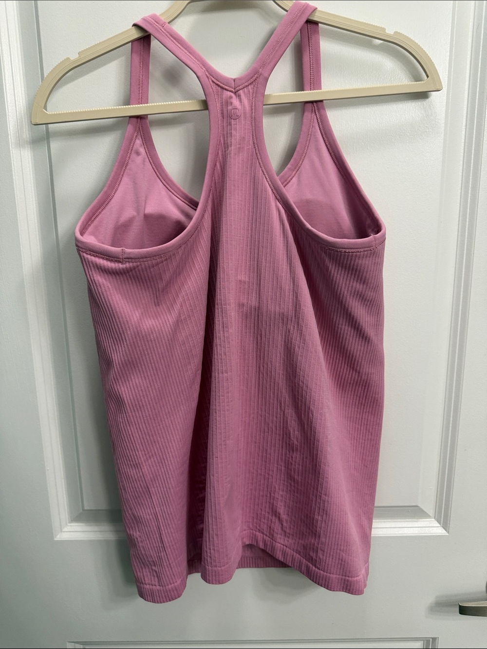 Lululemon Tank built- in bra size 12 - Picture 3 of 4